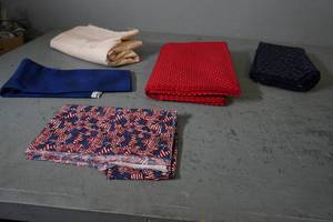 lot 109 image: Five pieces fabric RedWhiteBlue