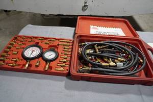lot 221 image: Mac Tools fuel injection test kit