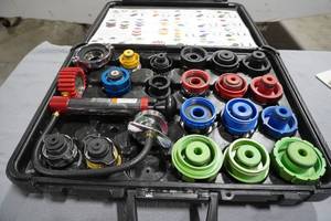 lot 228 image: Mac Tools cooling system preassure tester