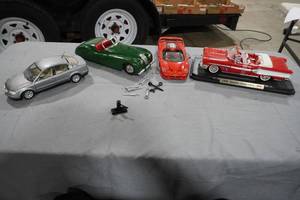 lot 271 image: 58 Bonneville convertible, Jaguar, VW, Ferrari
