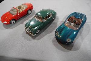 lot 300 image: Three Jaguar cars