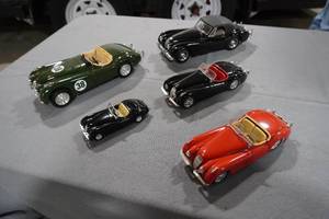 lot 301 image: Five Jaguar cars