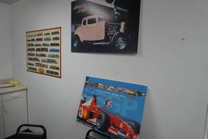 lot 311 image: Pictures and prints in break room-Locomotives