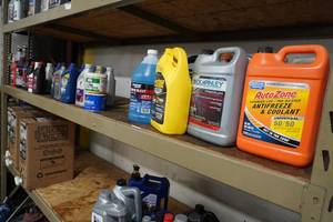 lot 9 image: Middle Shelf-Auto trans fluid, anti freeze