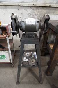 lot 23 image: Bench Grinder wbrush and stone