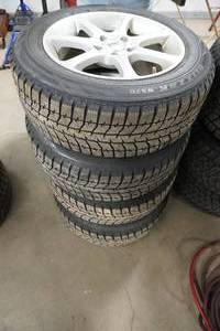 lot 122 image: 4) Bridgestone Blizzak 215-60 R 16