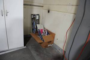 lot 128 image: Sound deadiner for cars