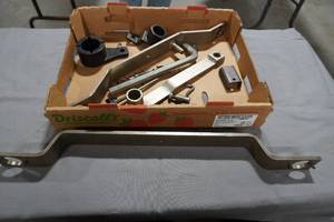 lot 148 image: Timing belt tools-VW & Audi & more