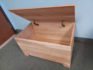 lot 5 image: Cherry Handcrafted Wooden Toy Chest