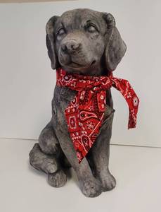 lot 18 image: Belle Dog Figure