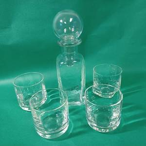 lot 34 image: Scotch Decanter with Glasses