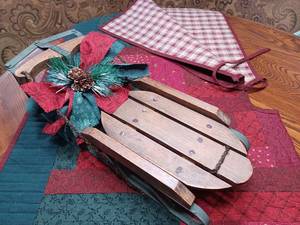lot 55 image: Vintage Sled and Tree Skirt