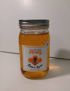 lot 74 image: 1 Quart Local Honey