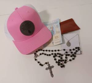 lot 96 image: Rosary and Lady of Mt Carmel Medal with Inspirational Quote Hat