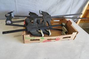 lot 155 image: 4) Quick Grip bar clamps
