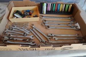 lot 177 image: 38 metric sockets & wrenches