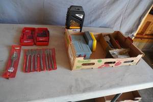 lot 182 image: Metric drill bits, standard bits, wood bits