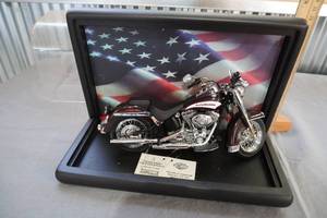 lot 2 image: Harley Davidson 2006 Heritage Softtail