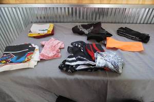 lot 25 image: Harley Davidson scarves