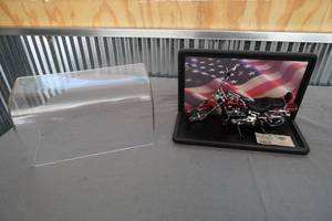 lot 88 image: Harley Davidson 2004 Dyna Wide Ride Bike