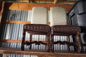 lot 7 image: 2) Hign Back Leather Seat Chairs