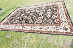 lot 58 image: Nargis Design 93 X 12 10 Rug from Turkey-Very Nice