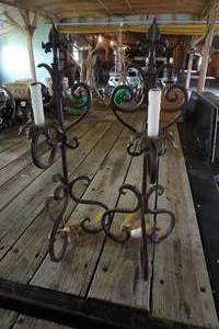 lot 80 image: Pair of Matching Table lamps