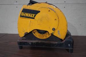 lot 17 image: DeWalt Chop Saw
