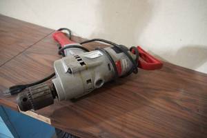 lot 18 image: Milwaukee HD Drill