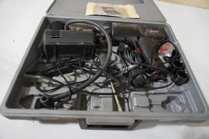 lot 44 image: Xpert Car emergency kit