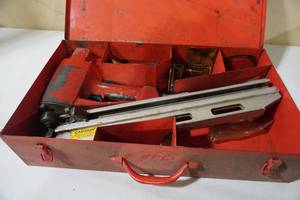 lot 49 image: Hilti Air Nailer HD