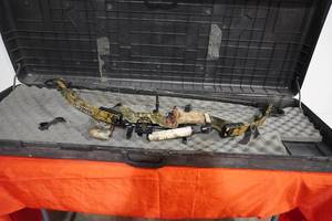 lot 131 image: Renegade Compound Bow with case