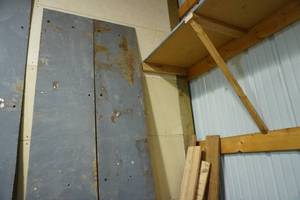 lot 222 image: Two steel plates on floor 316 X 18 W x 12 L