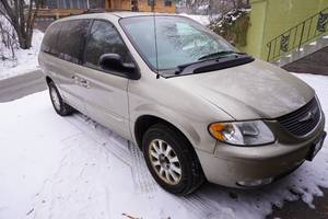 2002 Chrysler Town and Country Van w/91,XXX miles