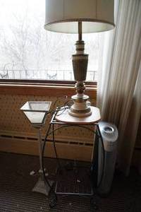 lot 61 image: Oransi heater, two lamps & stand