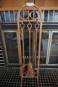 lot 66 image: Three piece fire place set with rack