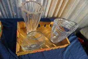 lot 82 image: Heavy clear glass vases-one from Germany