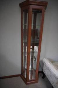 lot 113 image: Trapezoid shelf china hutch w4 glass shelves 70 T
