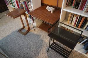 lot 148 image: Three small end tables and extension cord