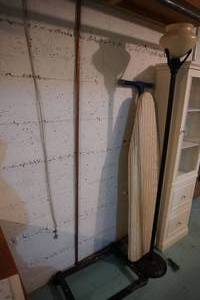 lot 187 image: Ironing board, floor lamp, roller cart