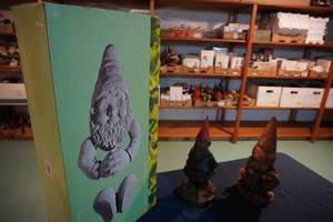 lot 194 image: Trolls and Gnomes in box