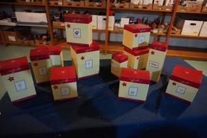 lot 214 image: 12) Patience Brewster Dept 56 Ornaments