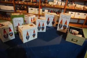 lot 216 image: Classic Gnomes