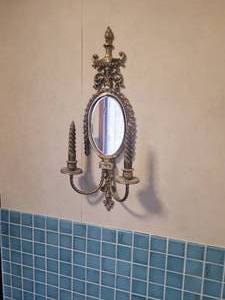 lot 291 image: Bath wall sconce with small mirror & Life tree
