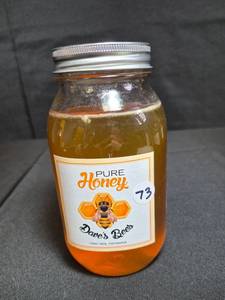 lot 73 image: 1 Quart Daves Bees Honey,Clear Lake, MN
