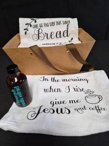 lot 111 image: Inspirational Kitchen Towels with Homemade Vanilla