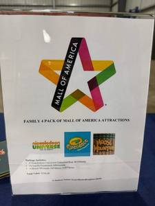 lot 25 image: family 4 pack Mall of America Attractions