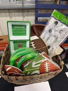 lot 34 image: Football basket