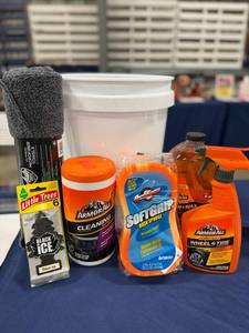 lot 62 image: Car wash pack