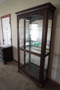 lot 108 image: Large Roller Glass Door Display 39 W x 18 D x 78 T